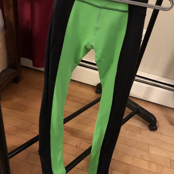 Lululemon leggings - Picture 2 of 4